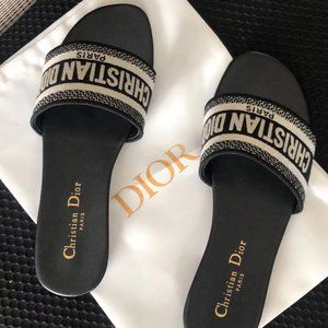 Women’s Dior slides size 40